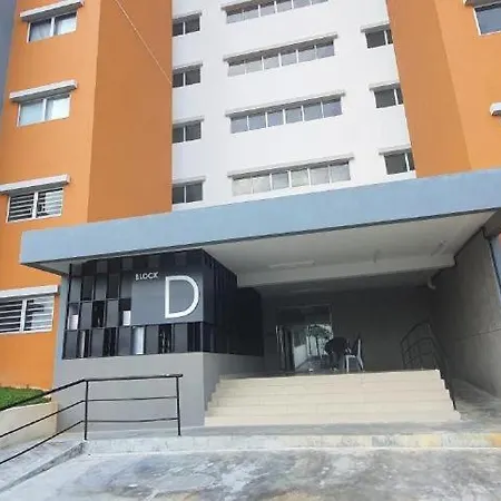 Alanis Residence Honey Suite Sepang Exterior photo